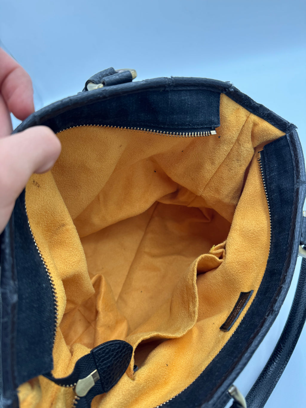 Louis Vuitton Neo Cabby