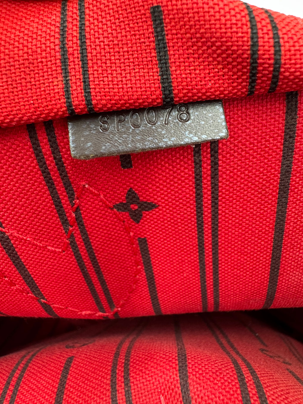 Louis Vuitton Neverfull MM